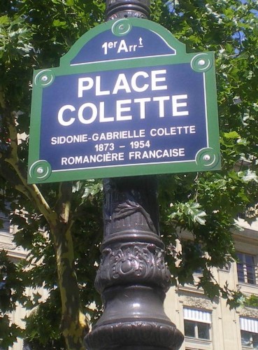 Panneau Place Colette, Paris - Photo : G. Brame