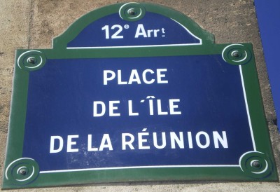 Panneau Place de l'Ile de la Réunion - Photo : G. Brame