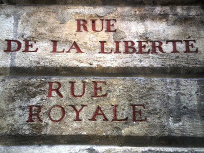 Panneau Rue de la liberté - rue Royale - Photo : G. Brame