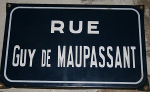 Panneau rue G. de Maupassant - Photo M. Dechelette