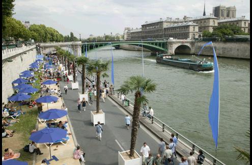 Paris plage - Photo : F. de la Mure, MAEE